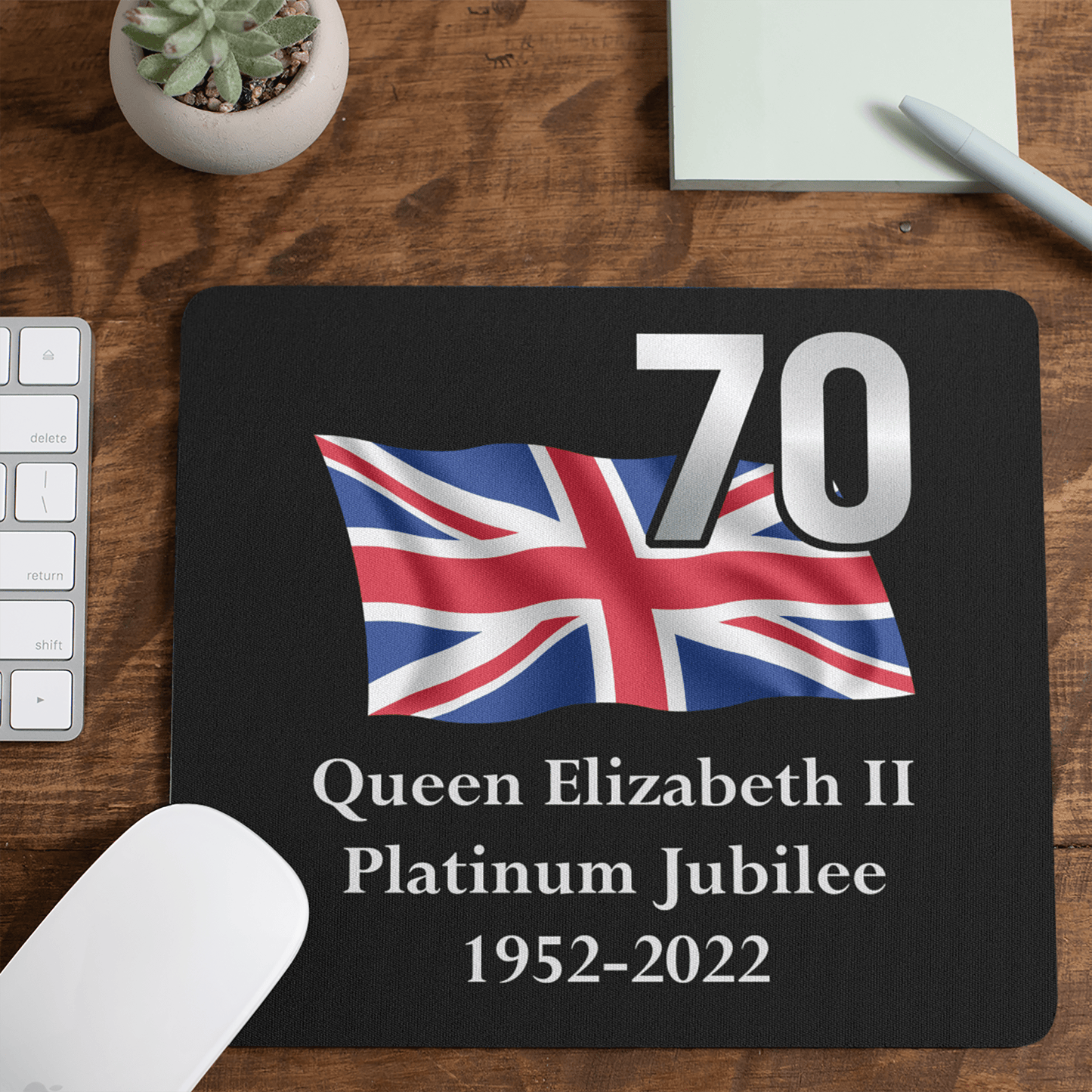 Queen's Platinum Jubilee Mousemat